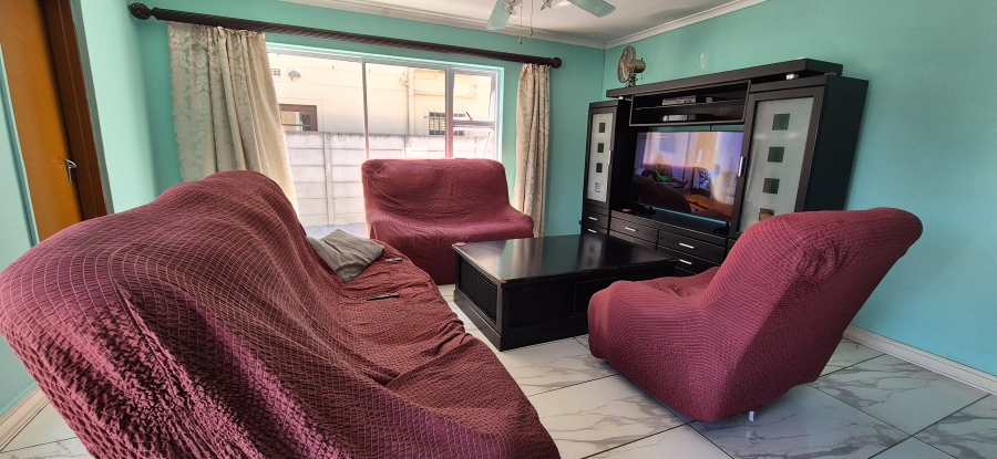 4 Bedroom Property for Sale in Parklands Western Cape